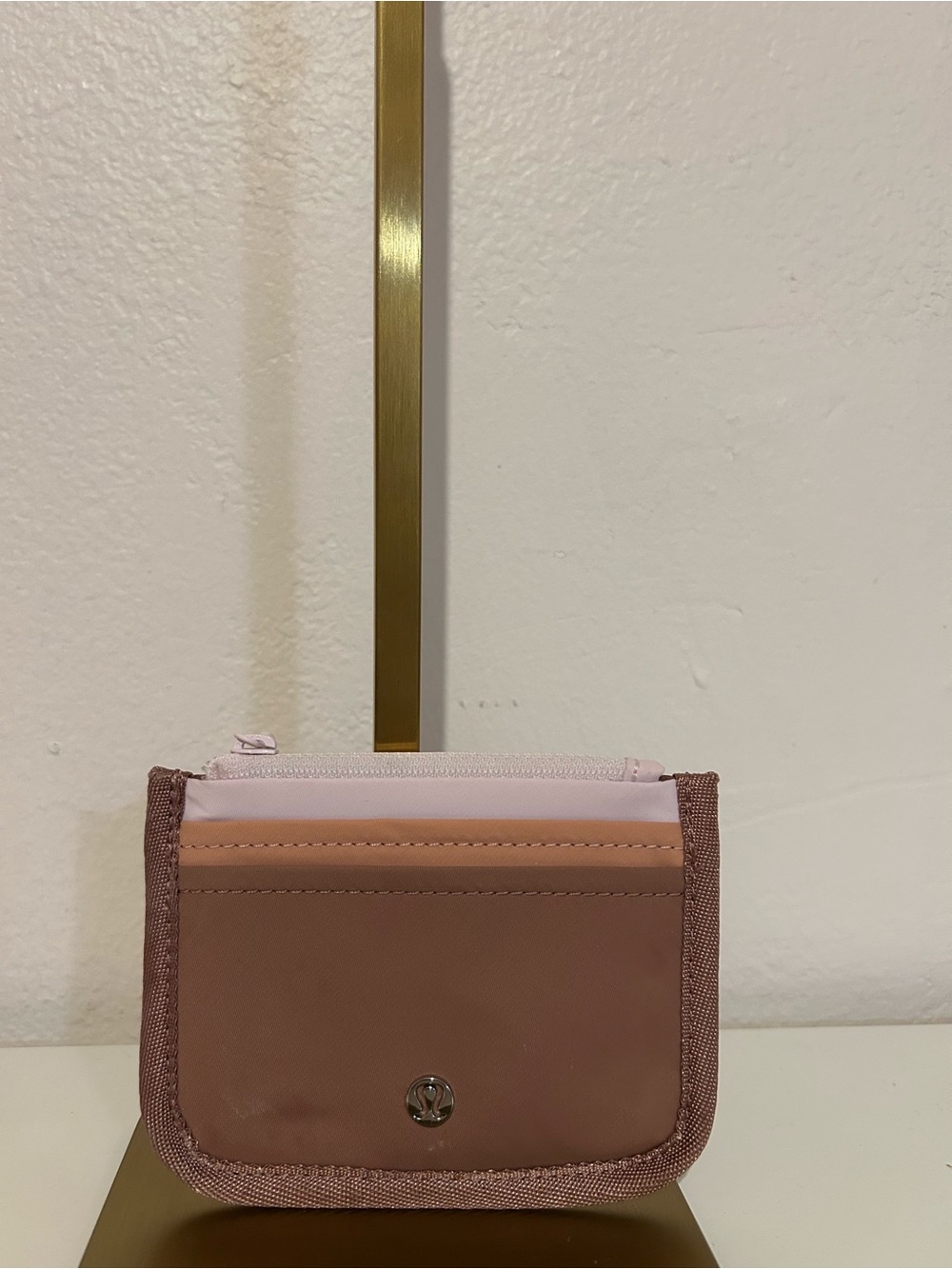 Lululemon card wallet